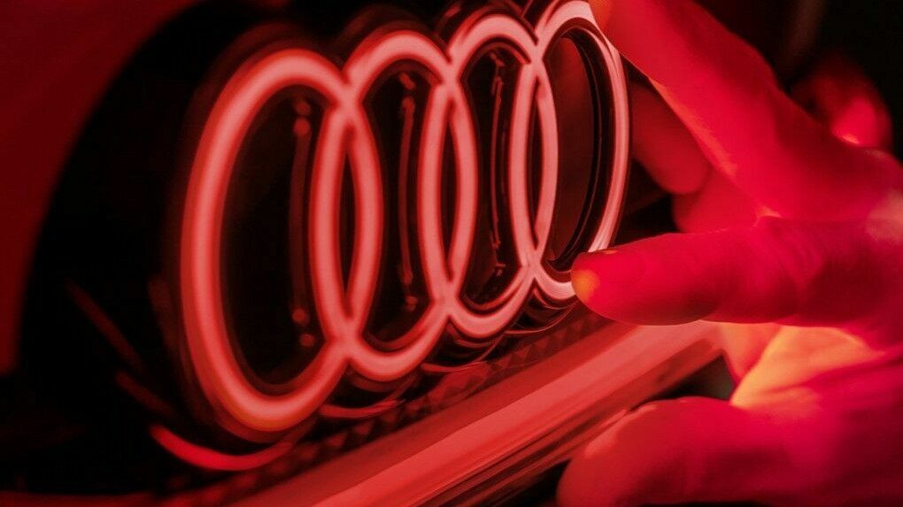 Topic Teaser Audi at a glance - Illuminating insights!