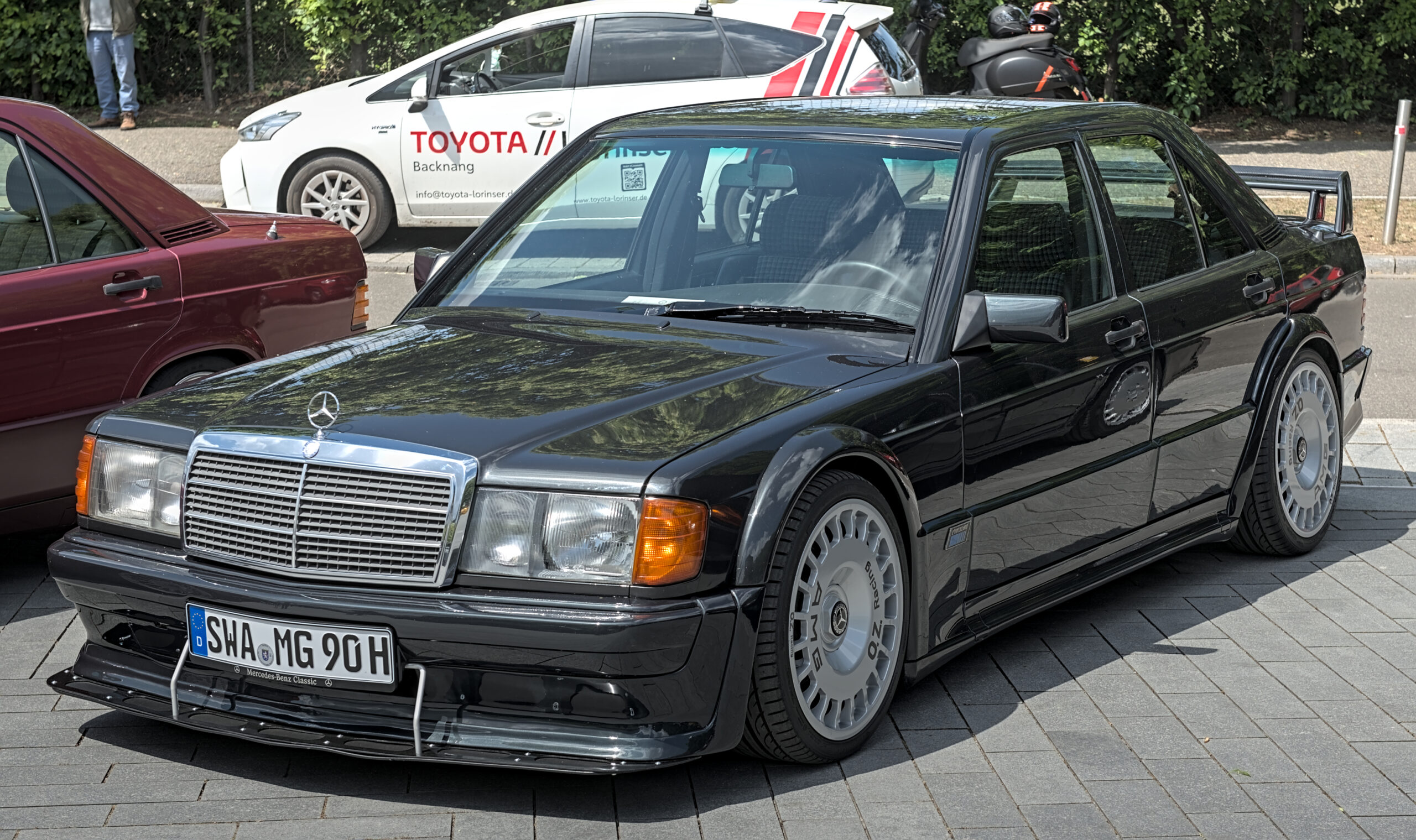 HWA EVO sve je bliže serijskoj proizvodnji: legendarni Mercedes 190E Evo prolazi testove na ledu i vrućini