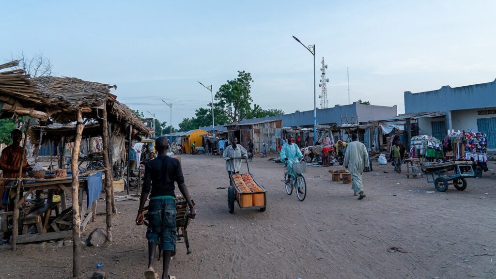 Nigerija: Strahuje se da su civili poginuli u zračnom udaru na tržnicu u Bornou