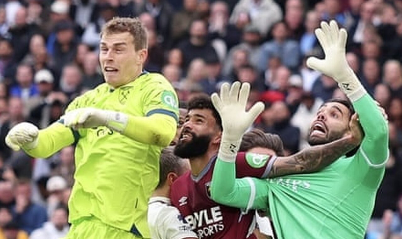 Howard Webb: VAR je ispravno poništio West Hamov pogodak protiv Arsenala