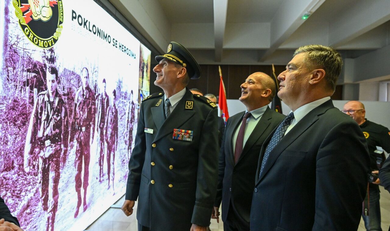 Milanović na obljetnici osnutka Gromova: 'O svojoj sudbini i svojoj vojsci odlučujemo sami'