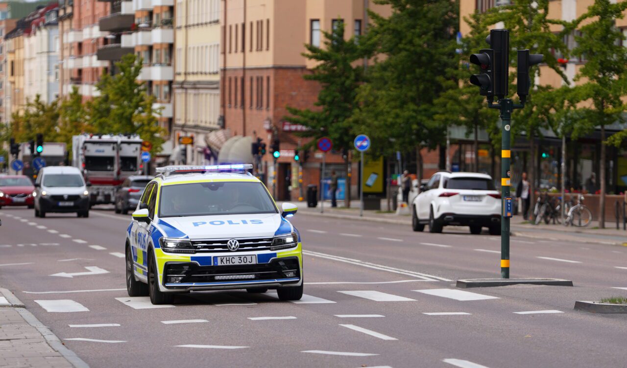 U Drnišu potraga za osumnjičenim za ubojstvo 19-godišnjeg dostavljača, policija blokirala grad