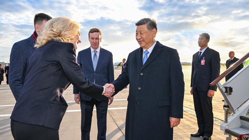 Xi Jinping i Vladimir Putin na službenom susretu.