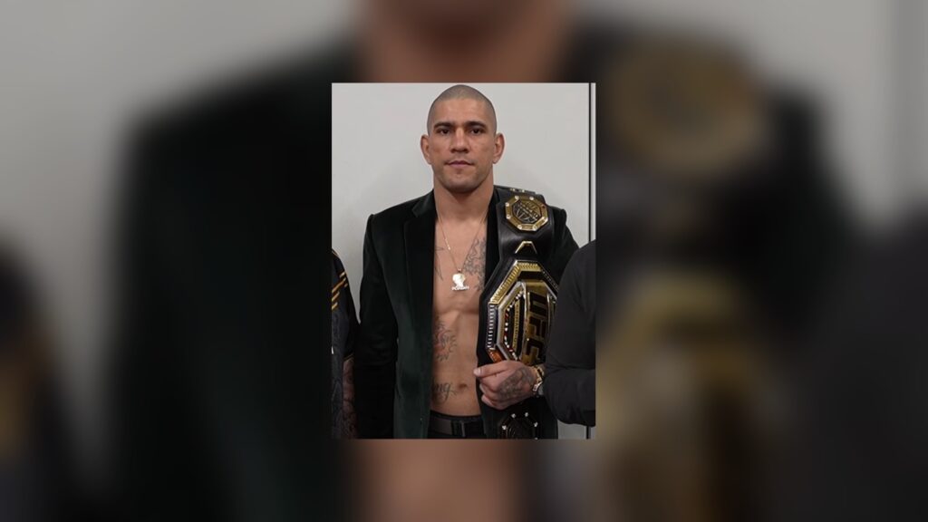 Alex Pereira tokom intervjua nakon UFC 300.