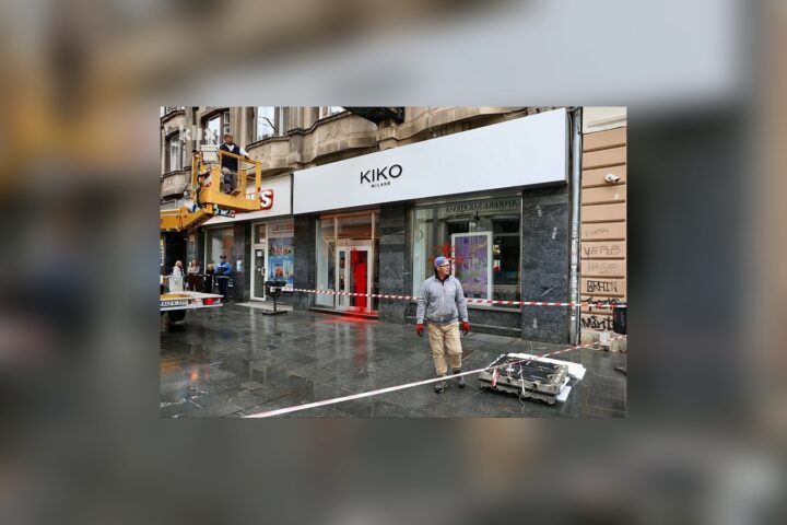 Radnje u sarajevskoj Ferhadiji nakon posipanja crvene boje.