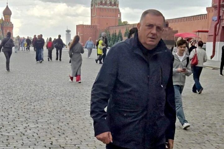 Milorad Dodik na Crvenom trgu u Moskvi.