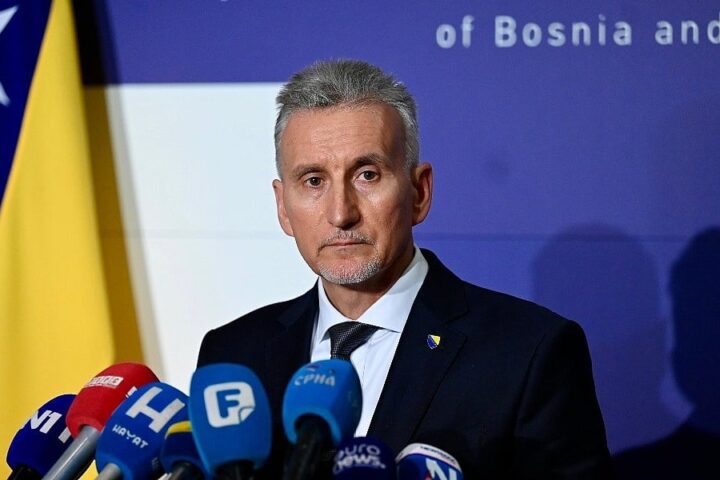 Ademović: Usvojeno osam zakona, ali kvorum i dalje pada kad nekome nešto ne odgovara