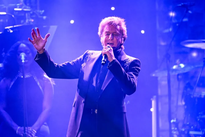 Barry Manilow