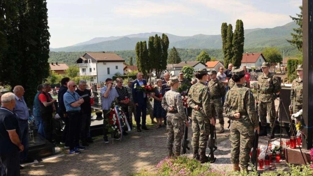 Bihać obilježio 34. obljetnicu HVO-a regije Bihać
