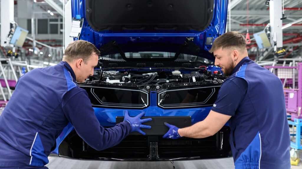 BMW-ova tvornica u Münchenu ulazi u novu fazu: serijska proizvodnja BMW-a i3 kreće u kolovozu 2026.