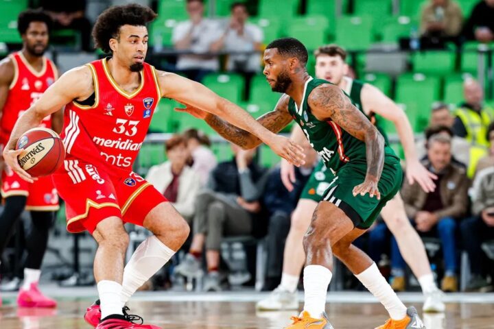 Cedevita Olimpija preokretom do 92:86 i 1:1 protiv Crvene zvezde