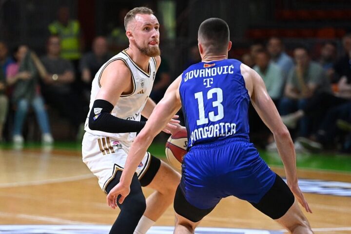 Dubai deklasirao Budućnost i izborio finale ABA lige