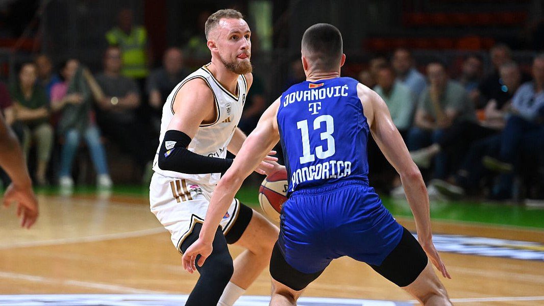 Dubai deklasirao Budućnost i izborio finale ABA lige