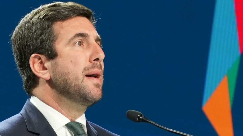 Enrique Riquelme Vives ušao u utrku za predsjednika Reala