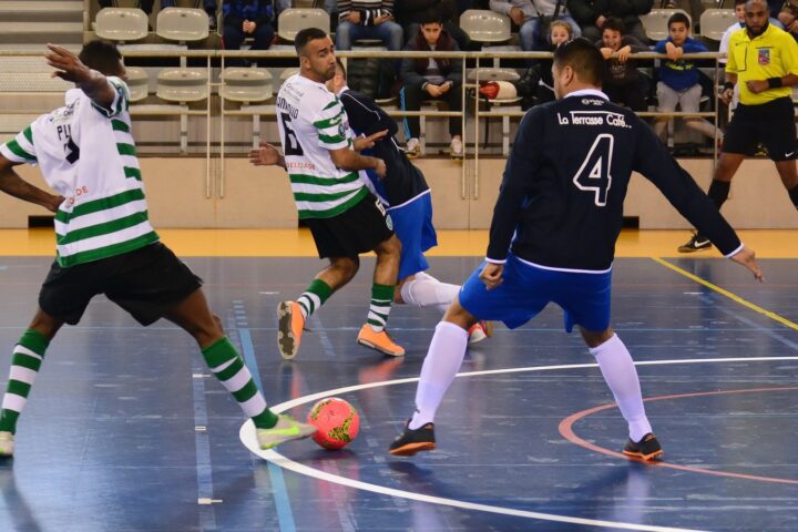 Futsal utakmica kao ilustracija doigravanja