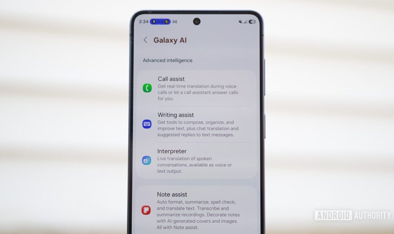 Galaxy AI i dalje ne ispunjava velika očekivanja, dok Google i Samsung pokušavaju dati smisleniji oblik mobilnoj umjetnoj inteligenciji