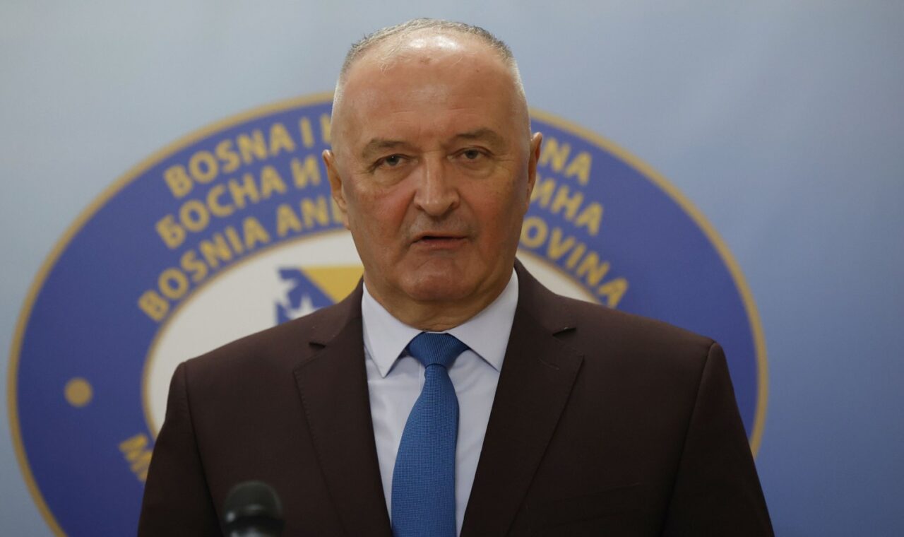 Helez u Turskoj potpisao ugovor o nabavi sanitetskog KIRPI-ja za Oružane snage BiH