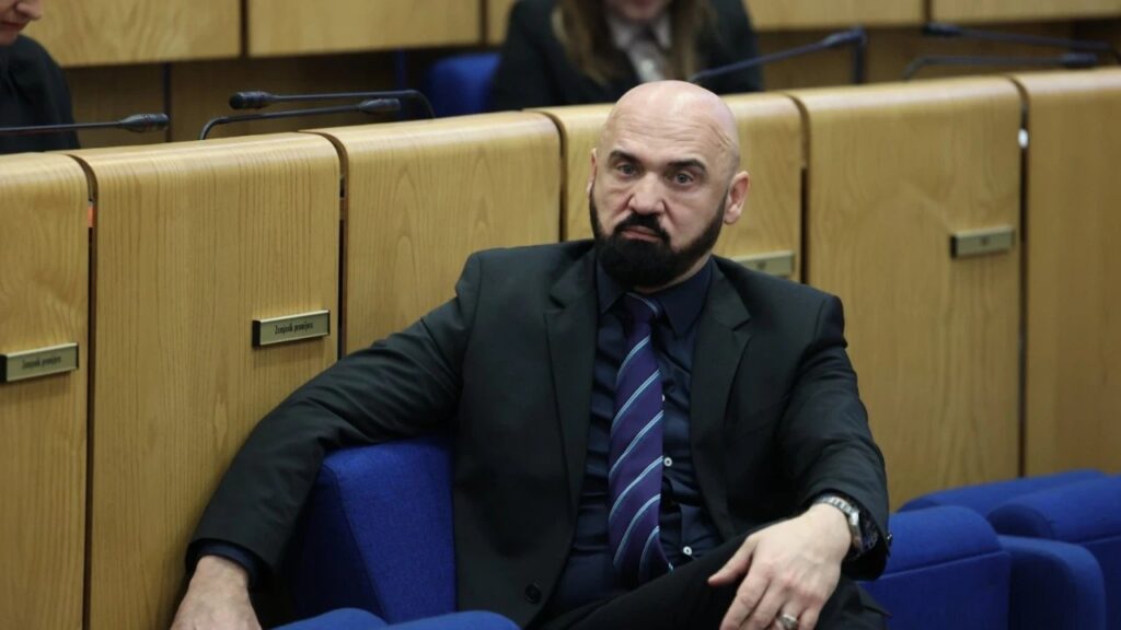 Isak poručio da odlazak Schmidta ne ugrožava državnost BiH