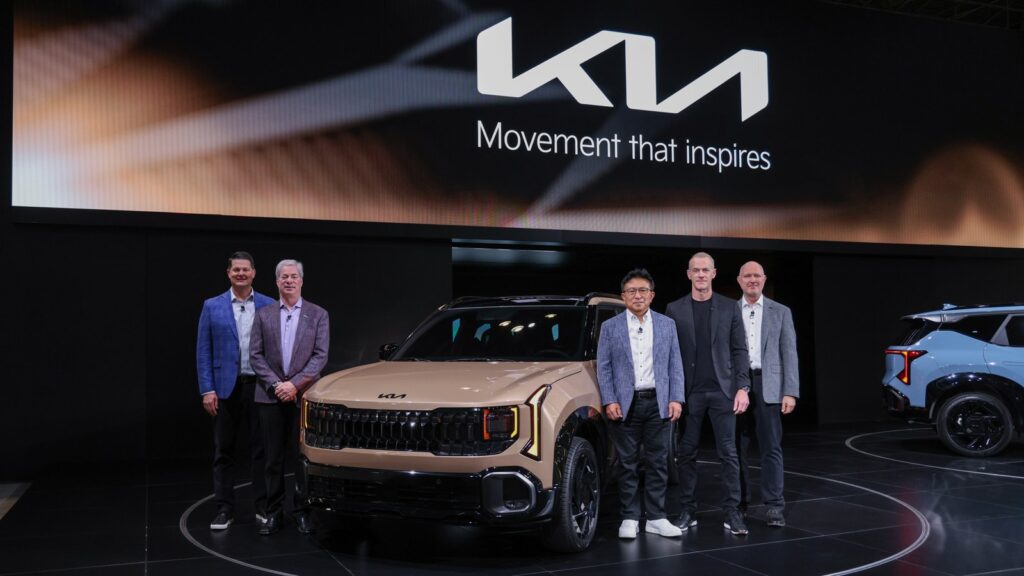 Kia u New Yorku prikazala Seltos, EV3 iz 2027. i PV5 WAV koncept za pristupačnu mobilnost