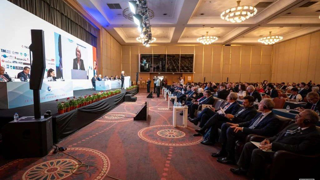 Krišto u Istanbulu: BiH spremna za snažnije gospodarsko otvaranje