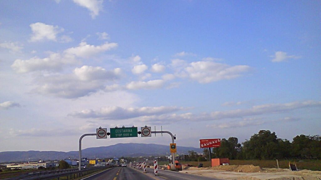 Autocesta A1 kod cvora Lucko