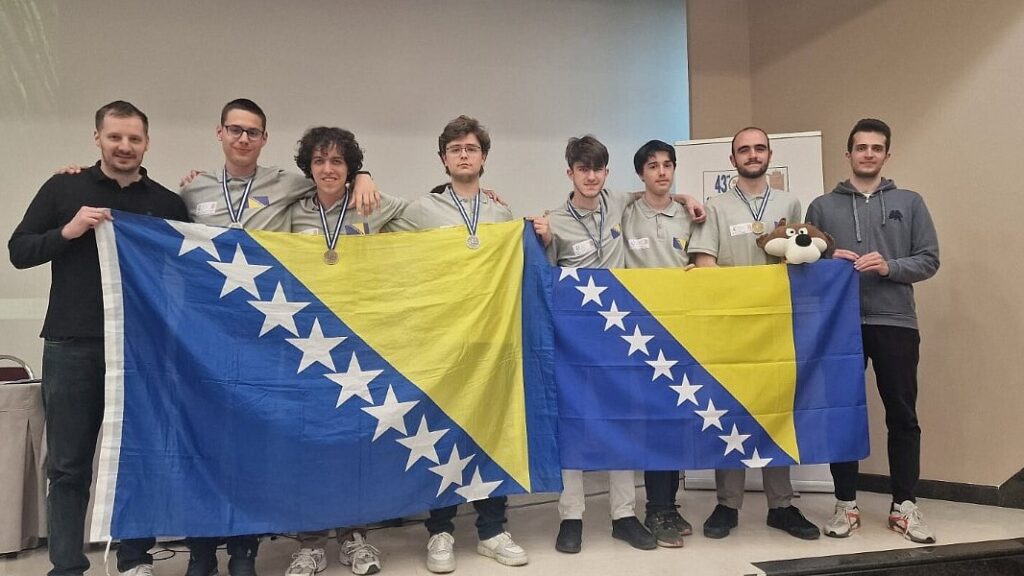 Mladi matematičari iz BiH osvojili dvije zlatne i tri srebrne medalje u Grčkoj