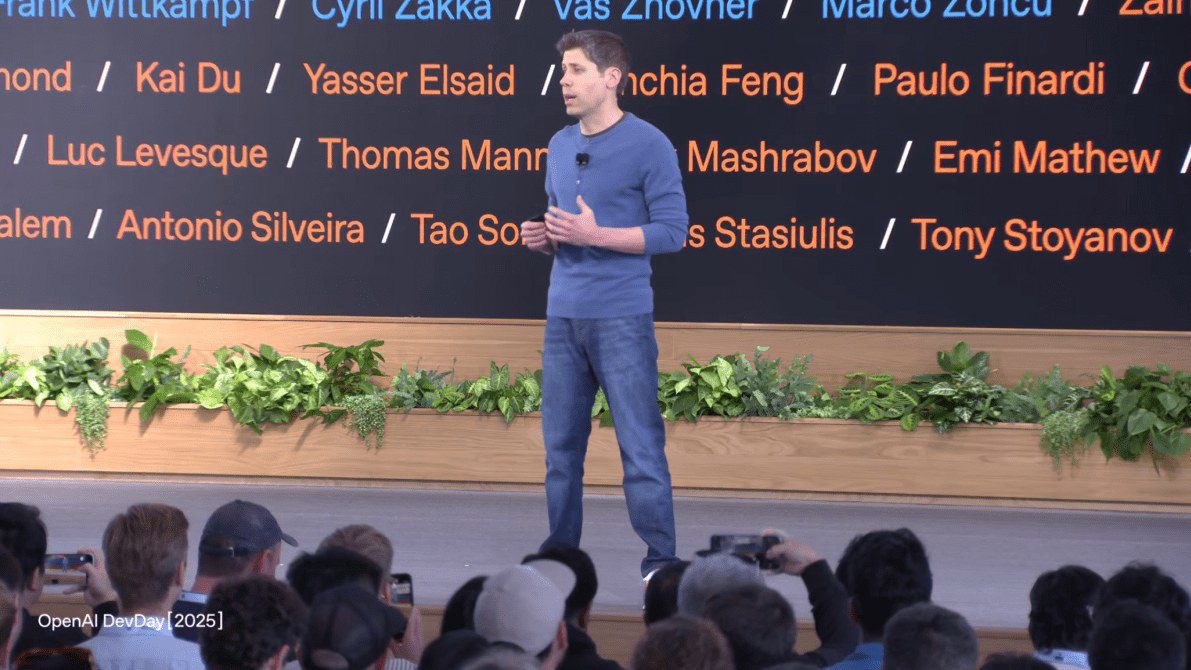 OpenAI navodno razmatra pravni potez protiv Applea zbog ChatGPT integracije