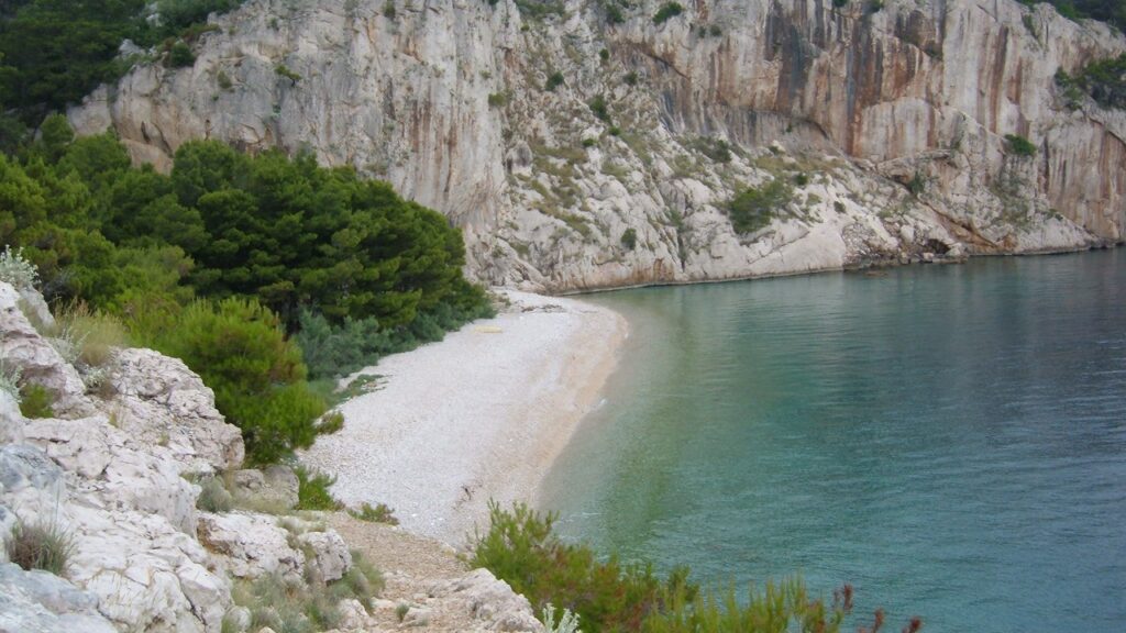 Plaža Nugal kod Makarske