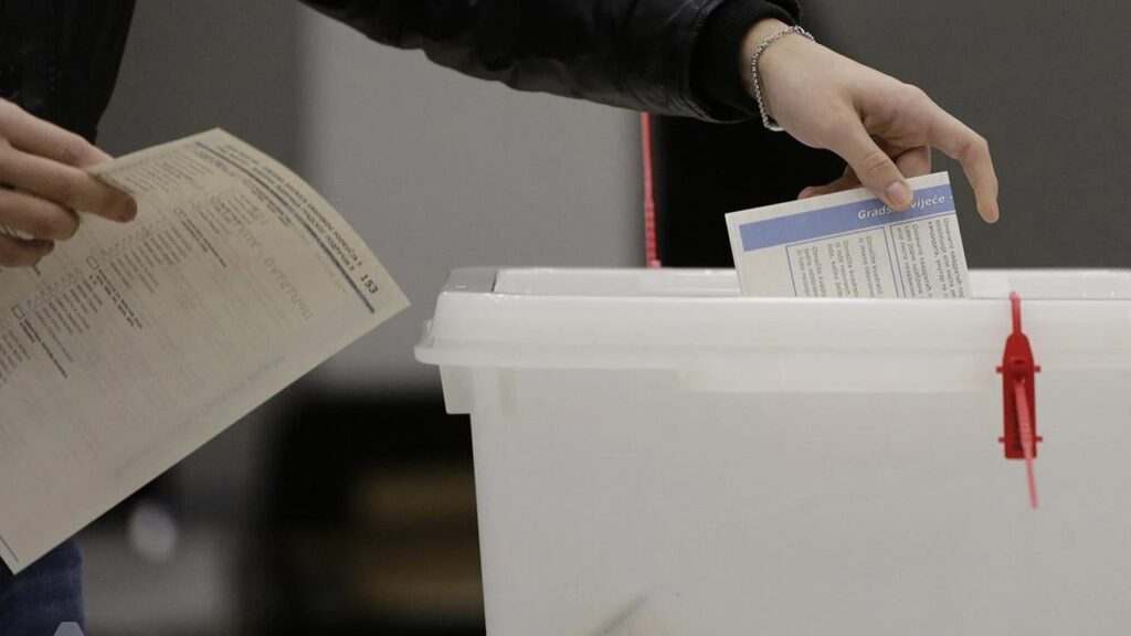 Pod lupom pozdravila uvođenje novih izbornih tehnologija: BiH ulazi u fazu pripreme za Opće izbore 2026.