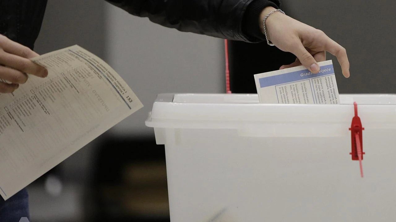 Pod lupom pozdravila uvođenje novih izbornih tehnologija: BiH ulazi u fazu pripreme za Opće izbore 2026.
