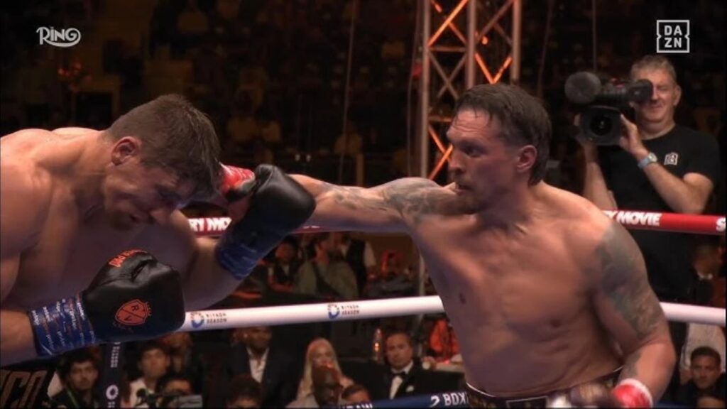 Usyk prekidom svladao Verhoevena u finišu 11. runde