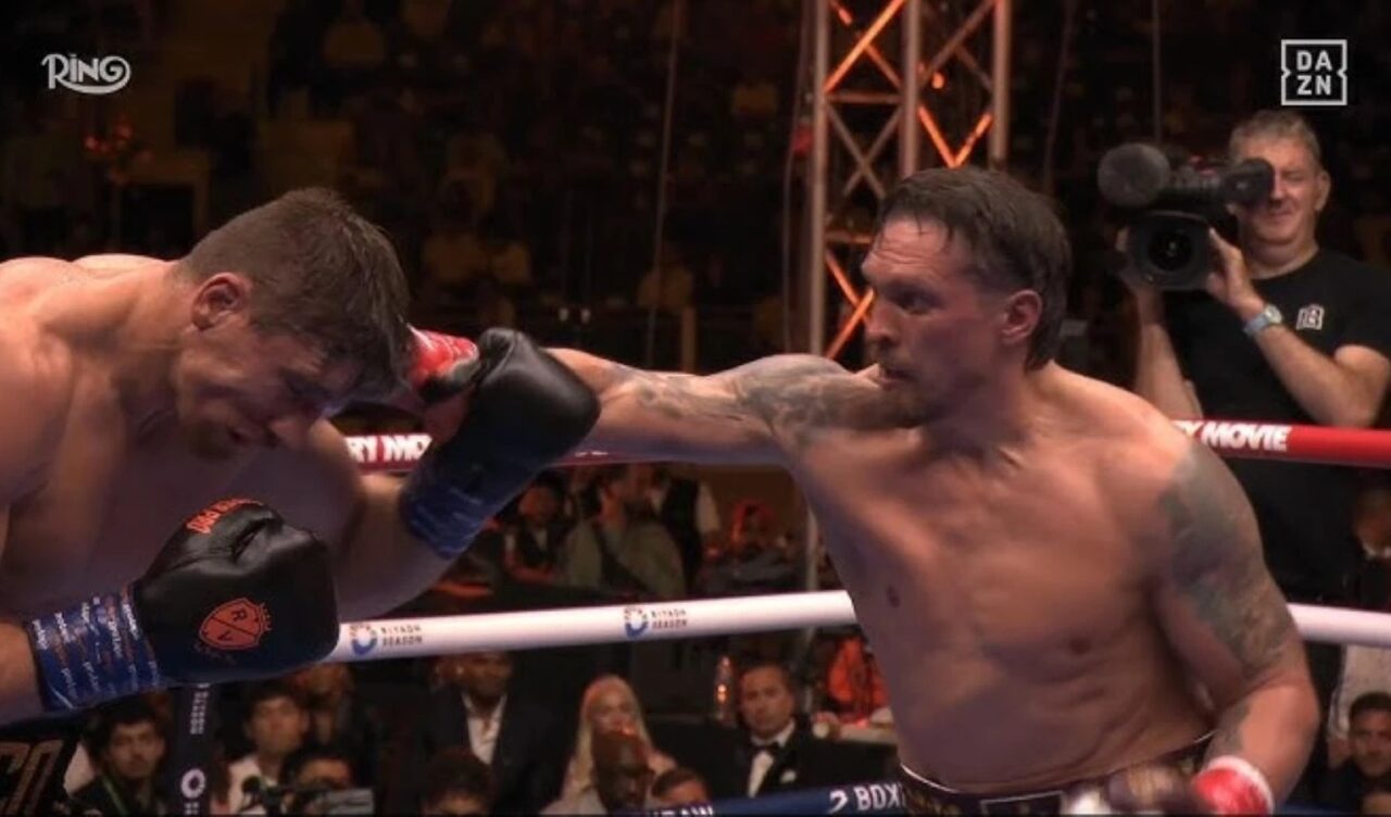 Usyk prekidom svladao Verhoevena u finišu 11. runde