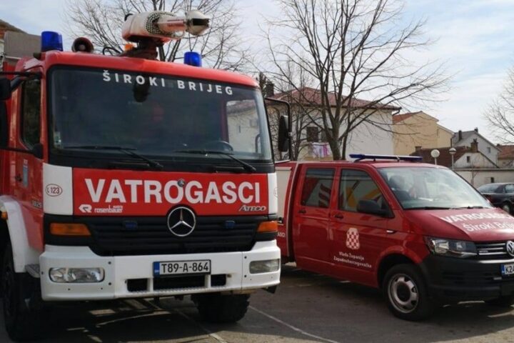 Vatrogasci u Širokom Brijegu obilježavaju blagdan svetog Florijana defileom i pokaznom vježbom