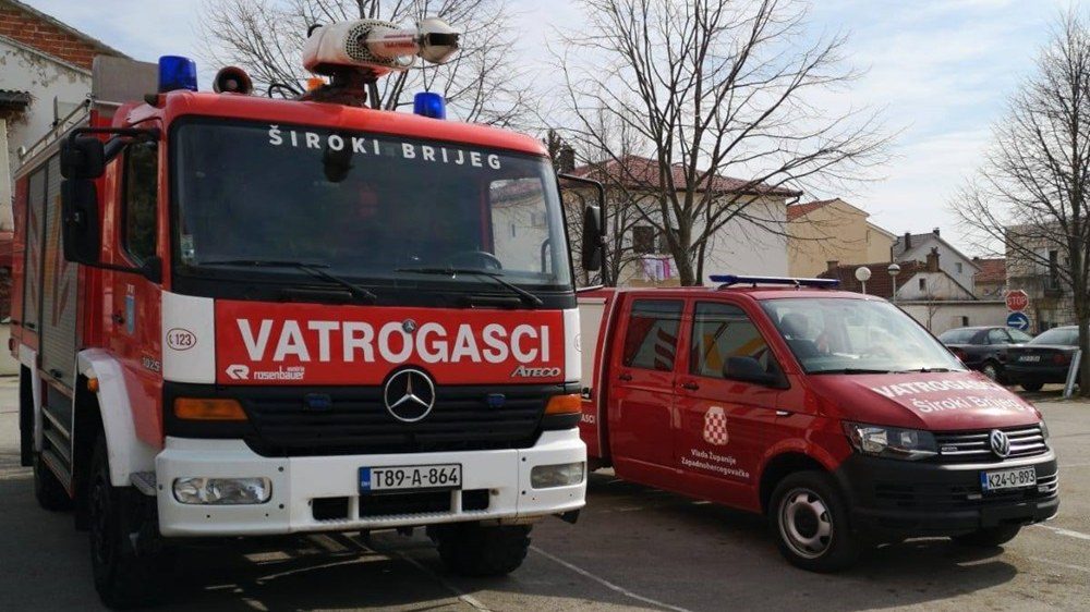 Vatrogasci u Širokom Brijegu obilježavaju blagdan svetog Florijana defileom i pokaznom vježbom
