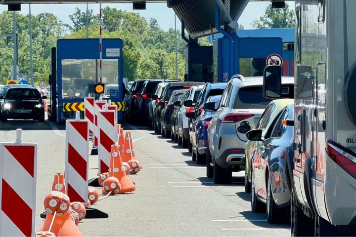 Velike kolone na granicama BiH nakon praznika, najizraženije na jugu i sjeveru zemlje