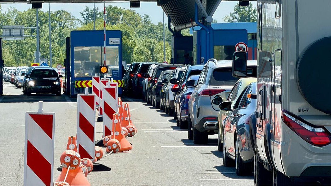 Velike kolone na granicama BiH nakon praznika, najizraženije na jugu i sjeveru zemlje