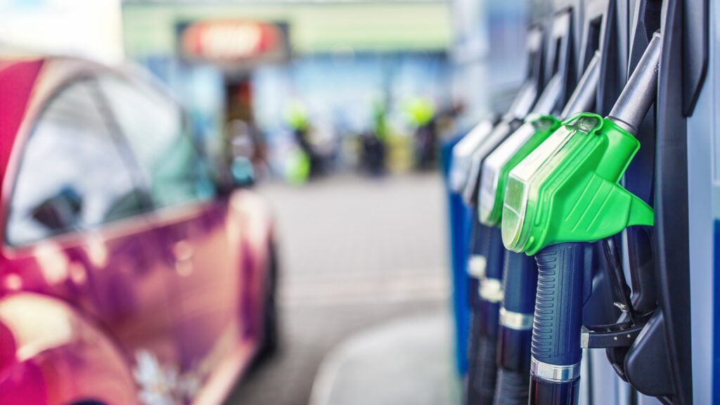 Walmart upozorio na slabiju dobit i nižu zaradu po dionici od očekivane, dionice pale oko 8%
