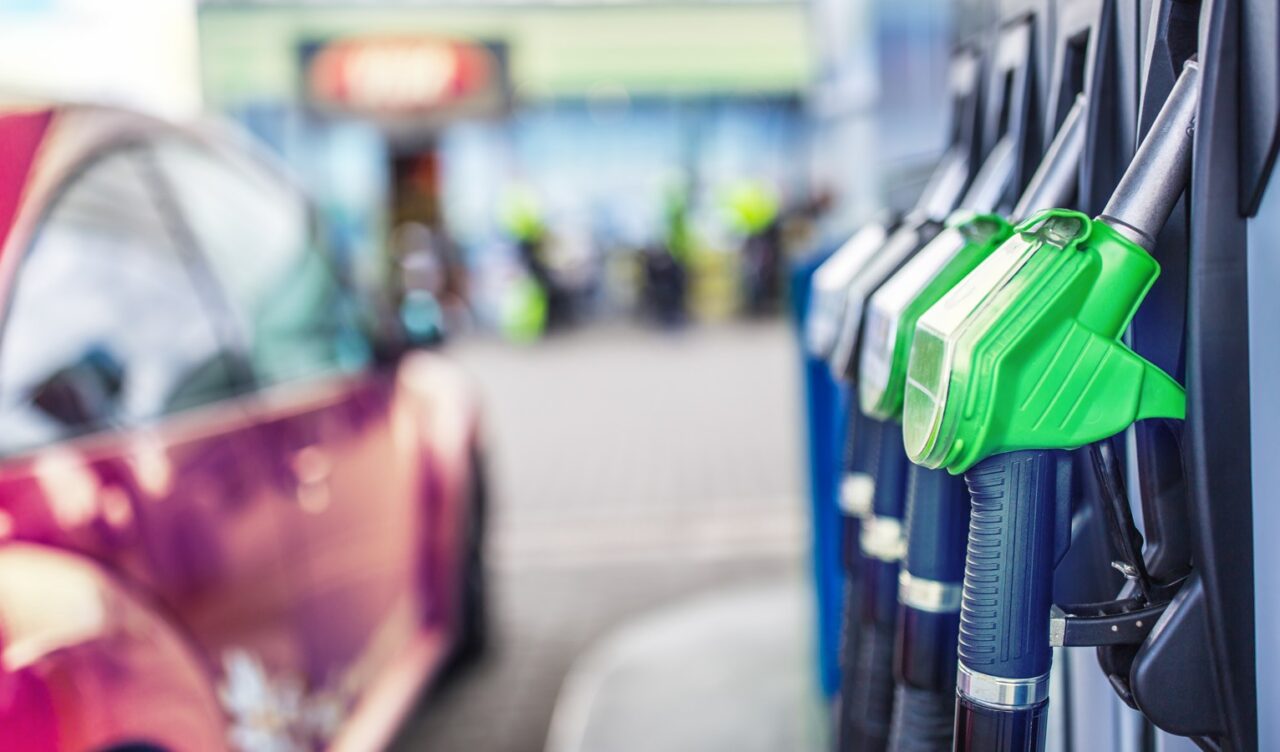 Walmart upozorio na slabiju dobit i nižu zaradu po dionici od očekivane, dionice pale oko 8%