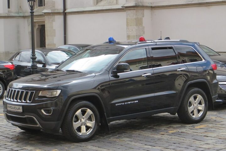 Policija pojačala nadzor u Novom Zagrebu zbog dojava o iskrcavanju migranata