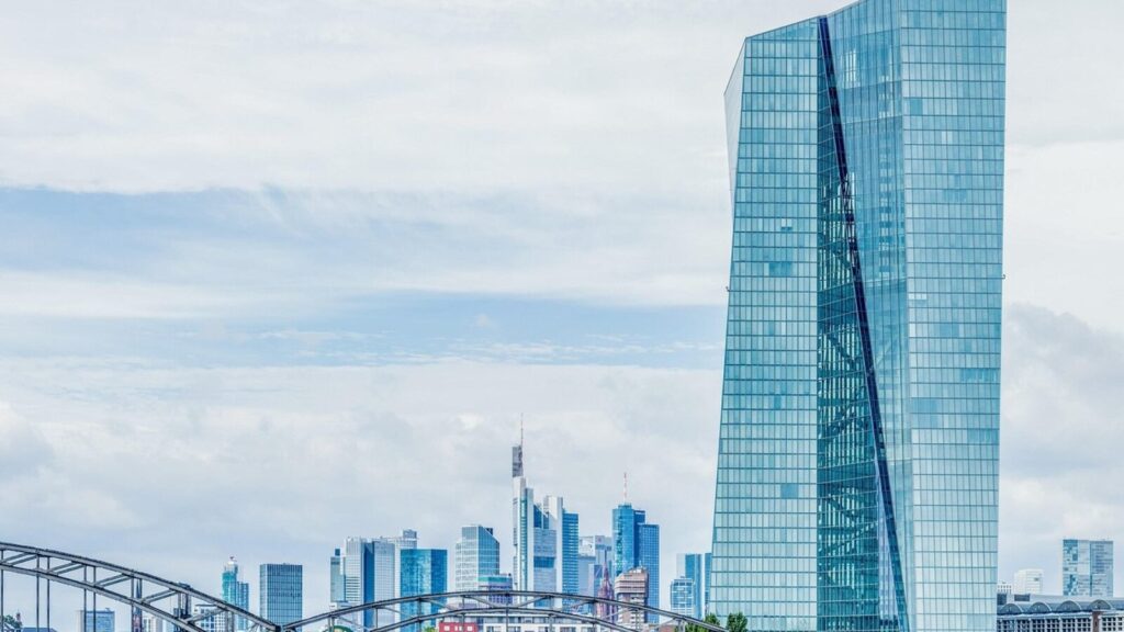 ECB: Euro u 2025. umjereno učvrstio međunarodnu poziciju, udio dosegnuo oko 20 posto