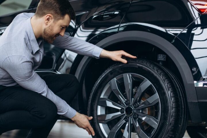 Ekstremne vrućine mogu oštetiti automobilske gume: kako ih zaštititi od sunca