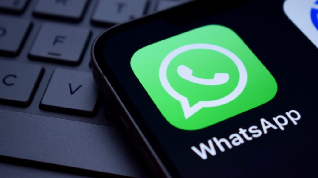 EU naložio Meti da ponovno otvori WhatsApp za konkurentske AI chatbotove
