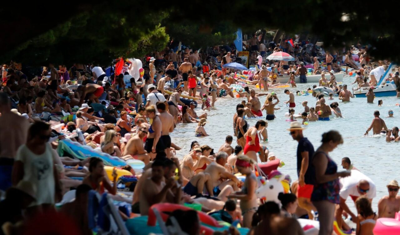 Hrvatska u špici produženog vikenda bilježi oko 520.000 turista, ali lipanj je slabiji nego lani