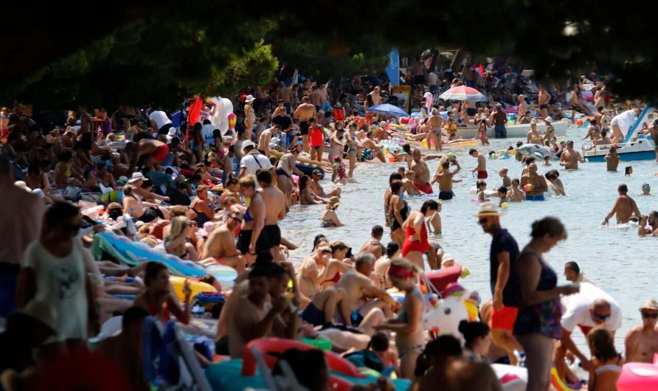 Hrvatska u špici produženog vikenda bilježi oko 520.000 turista, ali lipanj je slabiji nego lani