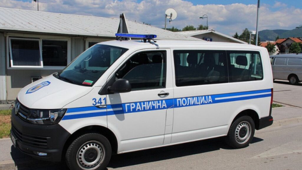 Hrvatski MUP i Granična policija BiH provjeravaju navode o prijelazu službenim vozilom
