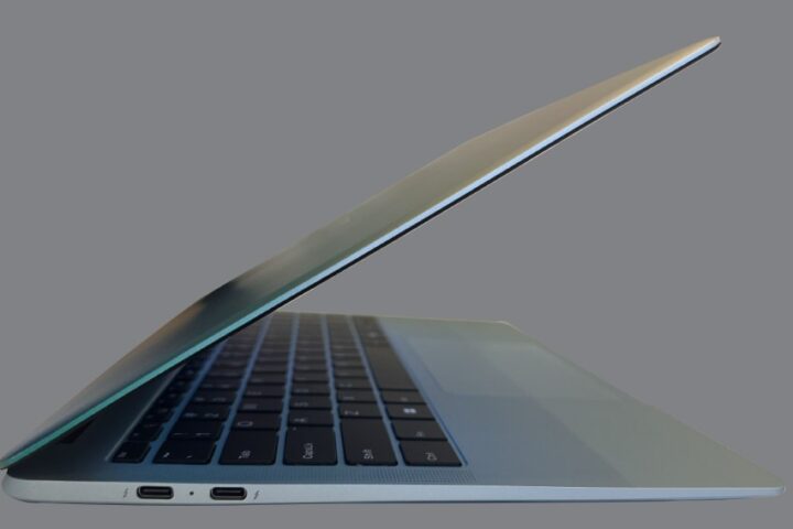 Intel i Frore Systems pokazali referentni dizajn prijenosnika s AirJet Mini hlađenjem bez ventilatora
