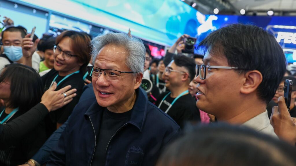 Jensen Huang na Computexu predstavio jedinstveni obrazac za cloud, PC, automobil i robote