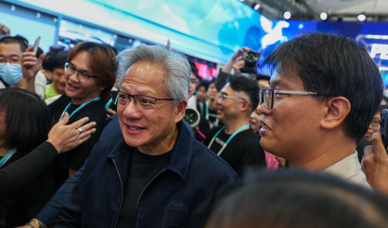 Jensen Huang na Computexu predstavio jedinstveni obrazac za cloud, PC, automobil i robote