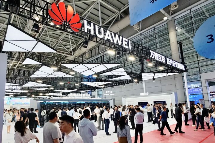 Kinesko sveučilište razvilo prototip alata za 3D dizajn čipova prilagođen Huaweijevoj arhitekturi LogicFolding