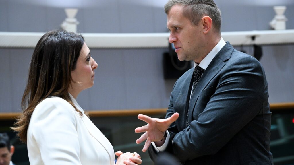 Mađarski predsjednik odbio zahtjev premijera Magyara za odlazak, raste ustavni sukob